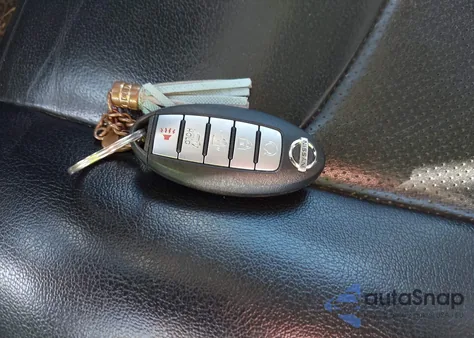 2017 Nissan Pathfinder Platinum из США, поврежденный, VIN 5N1DR2MN7HC908878